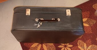Písací stroj Consul 2224 - 6