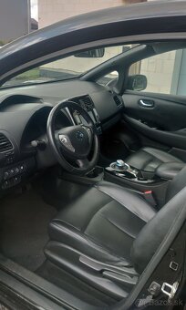 Nissan Leaf Tekna 2015, 24kW, čierna metalíza - 6