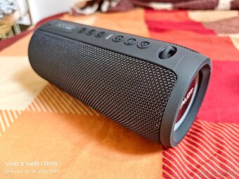 Prenosné vodeodolné bluetooth repro Zealot a Ortizan 40W,RGB - 6