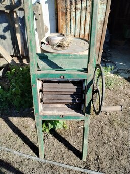 Kaďa, lis na hrozno, mlynček na hrozno - 6