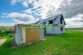 ZNÍŽENÁ CENA- ROZOSTAVANÝ RODINNÝ DOM, ŠÁVOĽ okr. Lučenec - 6