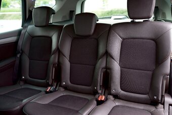 Renault Espace 2019 7miestne AUTOMAT dCi 118kw - 6