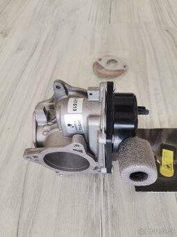 EGR  Valve Amarok ,Crafter - 6
