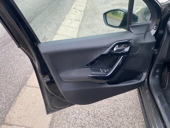 Peugeot 208 1.4 HDi FAP Access - 6