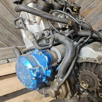 Motor kawasaki - 6
