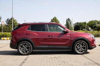 SsangYong Korando 1.5 Turbo e-XGI 163k Style+ REZERVOVANÉ - 6