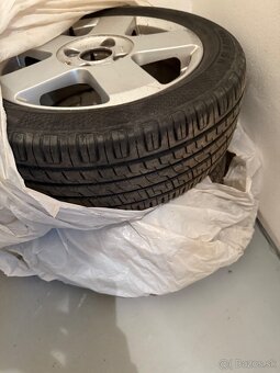 Predám alu disky R15 s pneu - 6