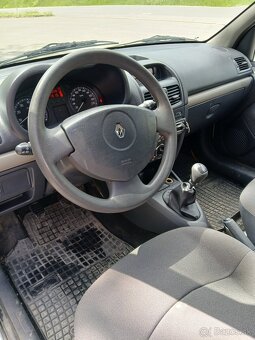 Renault Clio2 - 6