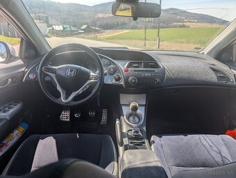 Predám/vymenim Honda civic 8g 2.2 103kw - 6