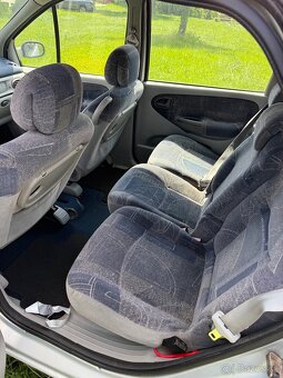 Renault Scénic - 6