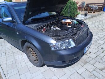 Rozpredám Audi a4 - 6