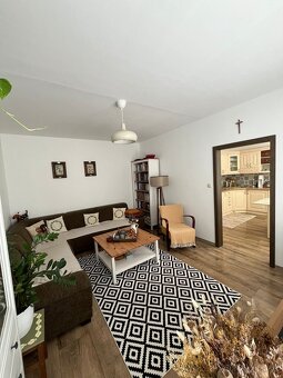 Na predaj 3-izbový byt, 75 m² – Krásna ulica, Galanta - 6