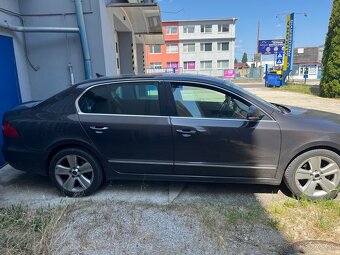 Škoda Superb 2.0tdi 125kw - 6