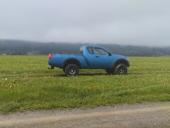 Mitsubishi L200 - 6