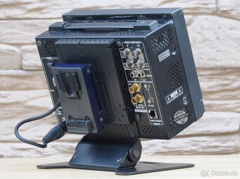 Profesionálny kamerový LCD monitor JVC DT-V9L1D - 6