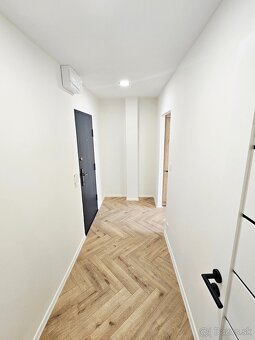 Moderne zrekonštruovaný 2+kk byt s pekným výhľadom - Zupkova - 6