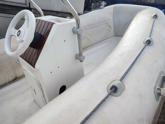 Predám trup člnu RIB Arimar. - 6