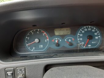 Nissan Terrano II ,2,7 tdi 92 kw - 6