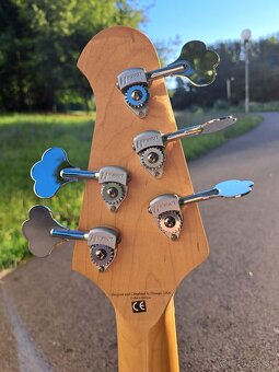 Lakland Skyline 55-60 Vintage J (ex. Joe Osborn) r. 2012 - 6