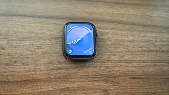 Apple watch SE 44mm (prvá generácia) - 6