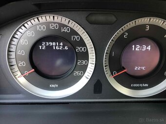 ZNÍŽENÁ CENA - Volvo V60 D3 2.0 Diesel 120 kW, výborný stav - 6