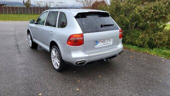 Porsche Cayenne S - 6