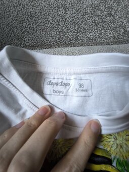 Dve ručne maľované tričká smejko a tanculienka - 6