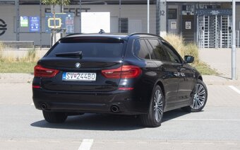 BMW 520d xDrive Touring z roku 2018 - 6