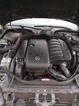 Mercedes E 270 CDi - 6