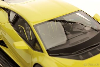 Lamborghini Huracán Tecnica | MR Collection 1/18 - 6