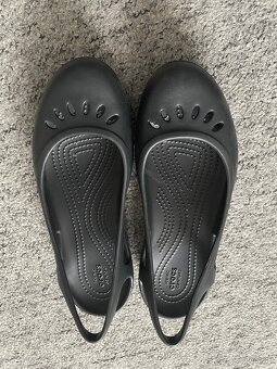 Krásne nové balerinky Crocs - 6