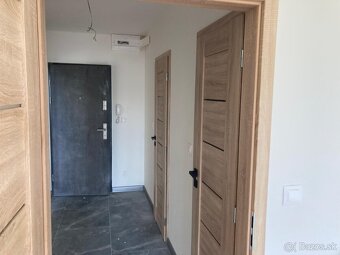Veľký 3 izb. byt za 690,- mesačne PRENÁJOM - 6
