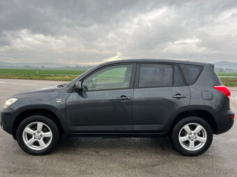 Toyota Rav 4 2.2 D-4D 4x4 executive r.v 2009 - 6