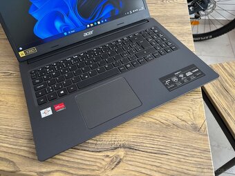 15.6"/Acer Notebook/4GB RAM DDR5/128GB NVMe SSD/AMD Radeon - 6