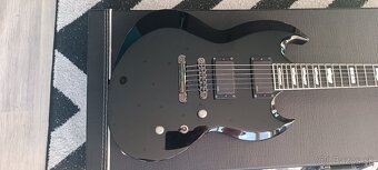Predám elektrickú gitaru ESP Standard Viper Black 2009 - 6