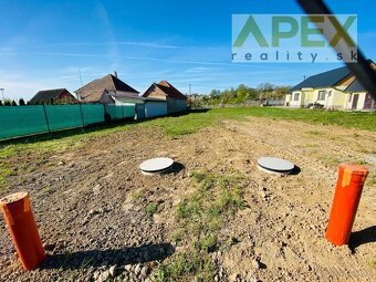 APEX reality stavebný pozemok na dvojdom v Orešanoch, 951 m2 - 6