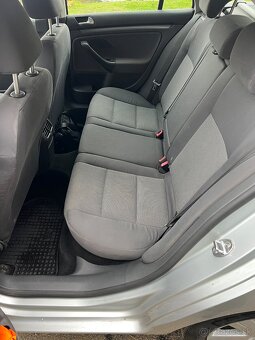 VW GOLF VARIANT 1.9 TDI 77kw 10/2008 - 6