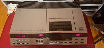 Predám vintage videorekordéry Philips Video2000 - 6