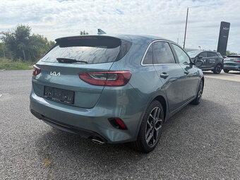 Ceed 1,5 T-GDi M6 GOLD+GOLD PACK MY25 - 6