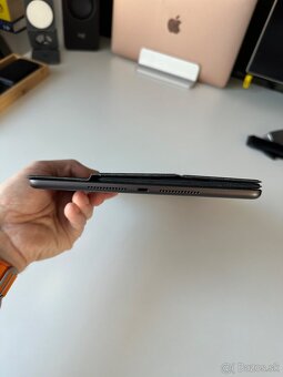 Predám iPad 10.2 64GB 2021 + originál Apple klávesnica - 6