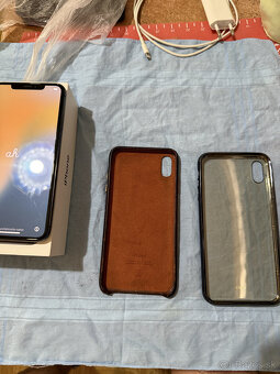 iPhone XS Max 256 GB Space Gray - 6