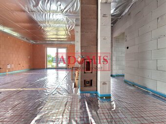 Predáme 5izbový tehlový bungalov 725m2 Ruskov, komora,tepelk - 6