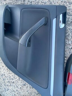 Kompletná sada tapacírov VW Golf MK5 top stav neodlepené - 6