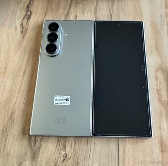 samsung galaxy z fold 7 silver shadow - 6