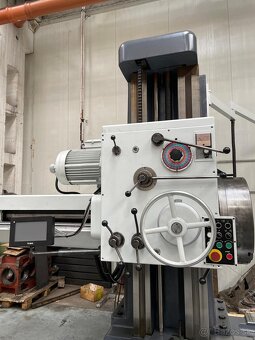 vodorovná vyvrtávačka stolová - TOS Varnsdorf W 100 A - 6