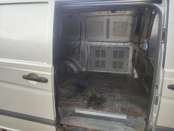 Mercedes Vito - 6