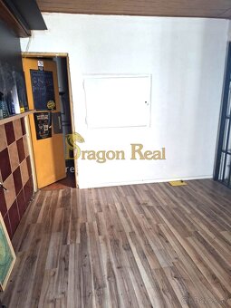 PRENÁJOM – Plne vybavený bar + salónik - MICHALOVCE - 6
