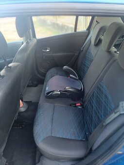 Renault clio - 6