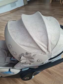 Cybex Flowers Cloude Z I size vajíčko - 6