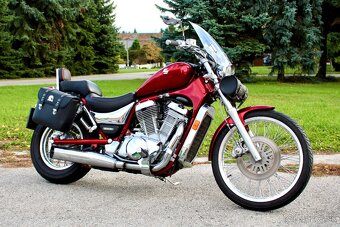 Suzuki Intruder 800 - 6
